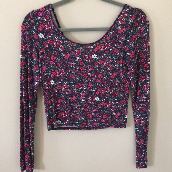 Floral, Long Sleeved, Crop Top - Picture 1 of 1